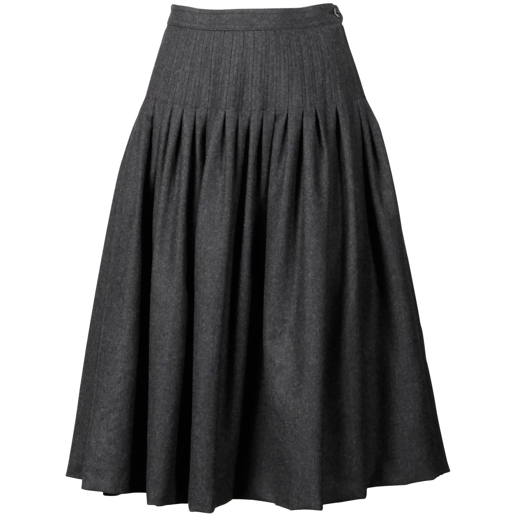 Valentino Vintage Gray Wool + Cashmere Pleated Fit + Flare Midi Skirt