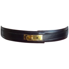 MINT. Retro HERMES black box calf leather Kelly belt. Stamp S in O, 1989. 65cm