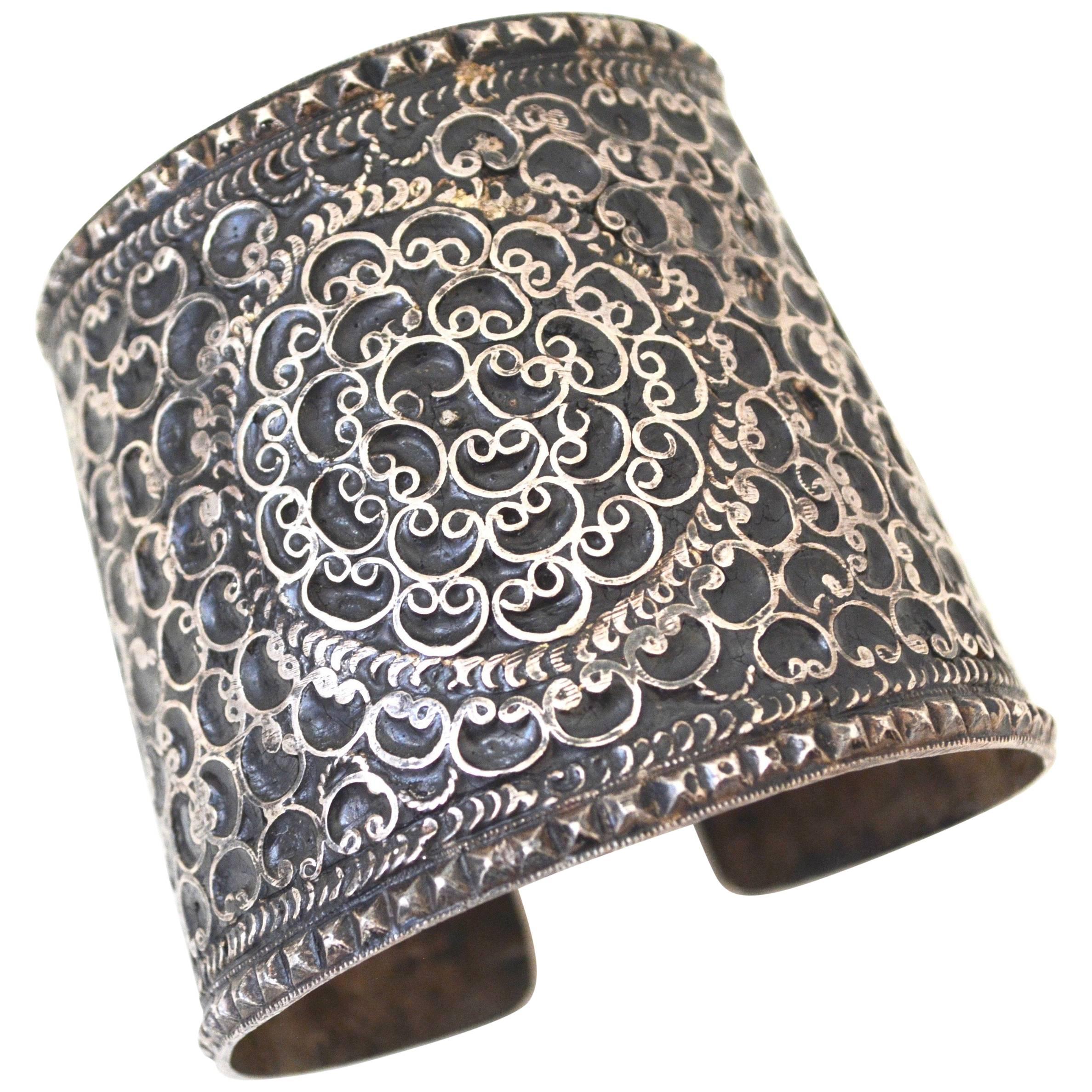 Antique Moroccan Berber Silver Cuff / Studded Bracelet For Sale