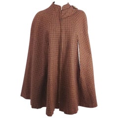 Vintage 1960s Brown & Burgundy Houndstooth Wool Cape