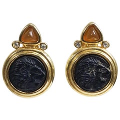 Jesara lion head intaglio earrings 1980s