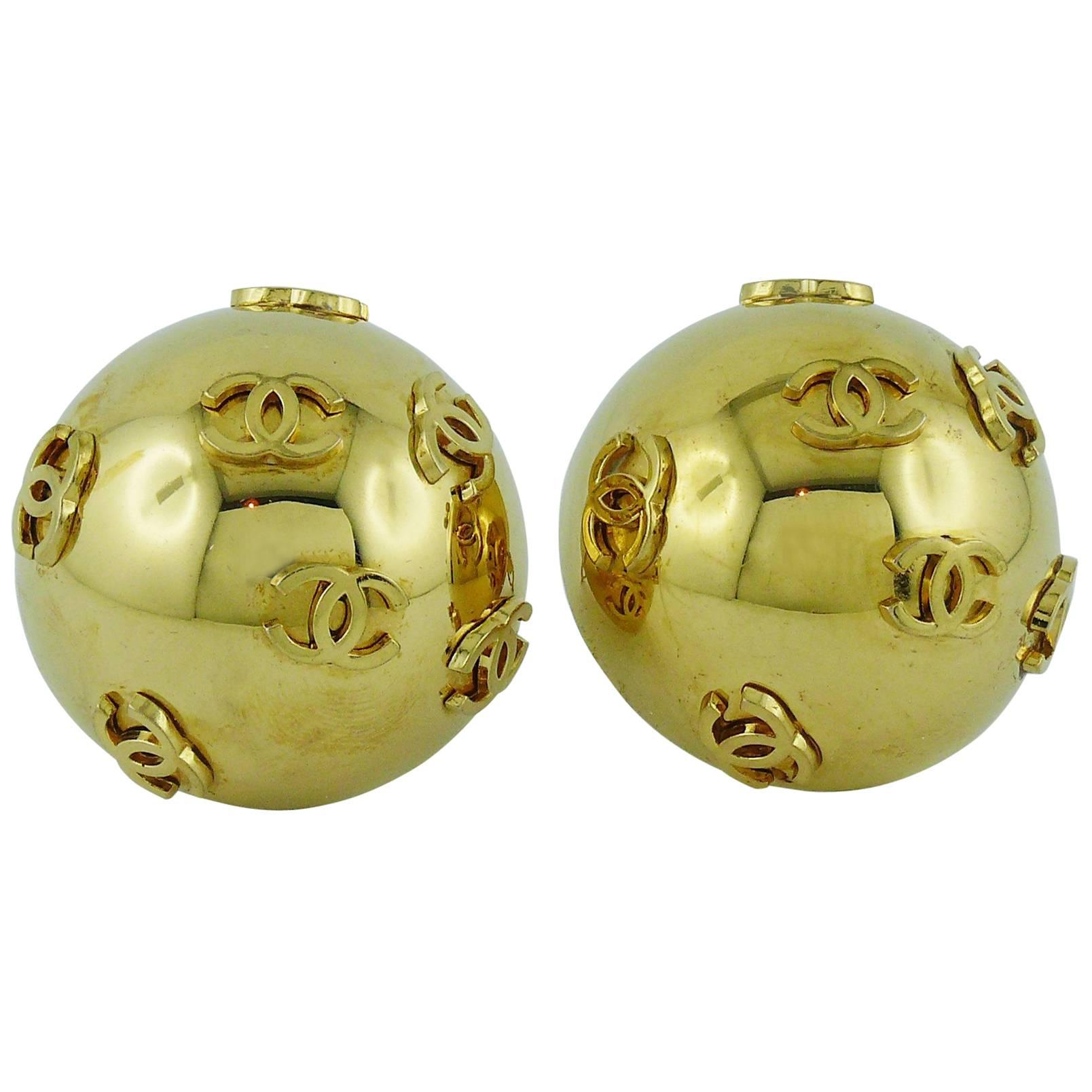 Chanel Vintage 1992 Oversized Dome Clip-On Earrings with CC Logos