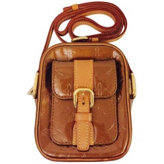Luxurious Louis Vuitton Bronze Vernis Christie Crossbody  Bag