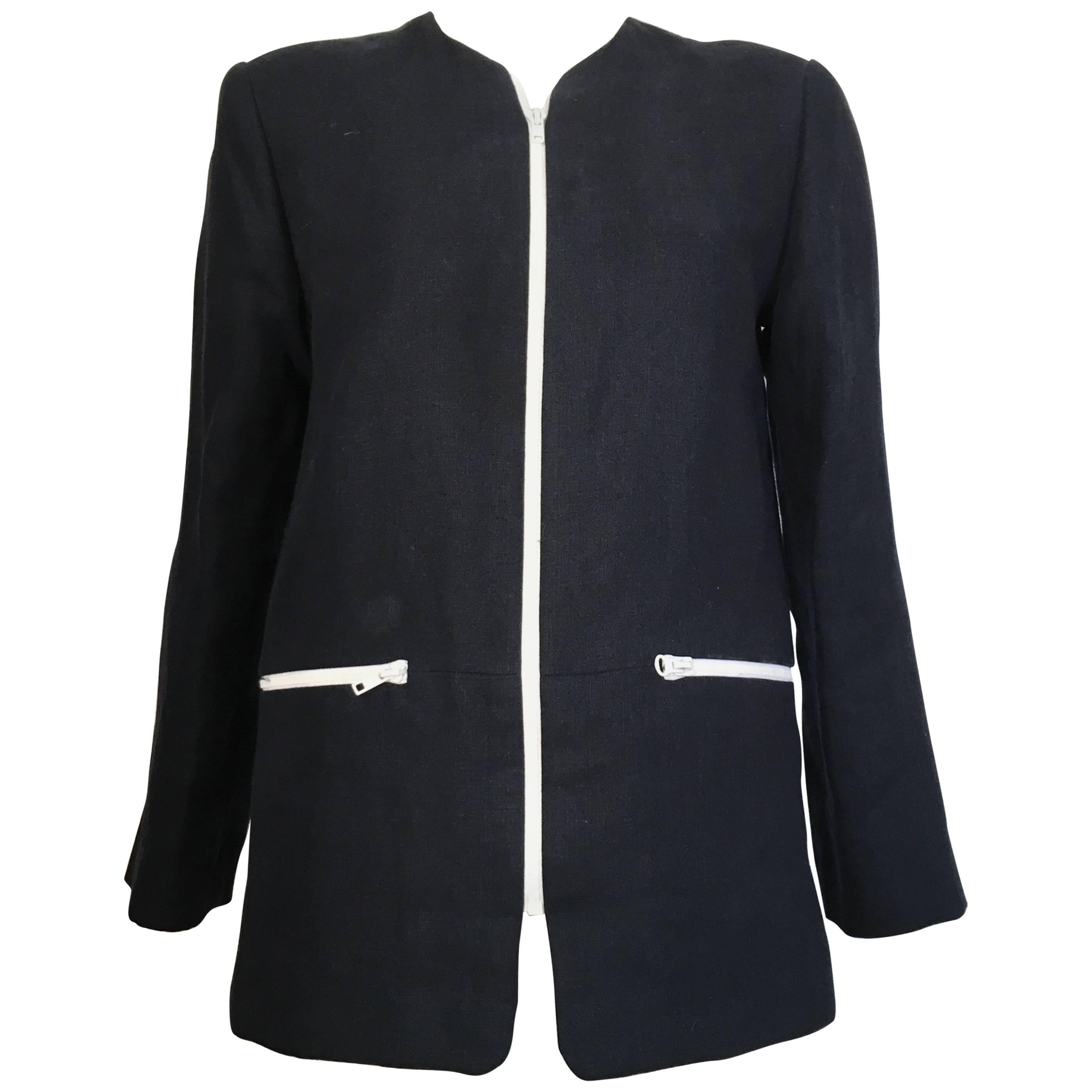 Geoffrey Beene 1990s Navy Linen Zipper Jacket Size 6 / 8. For Sale