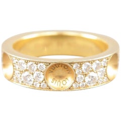 Louis Vuitton Gold Empreinte Inverted Stud Diamond Ring 