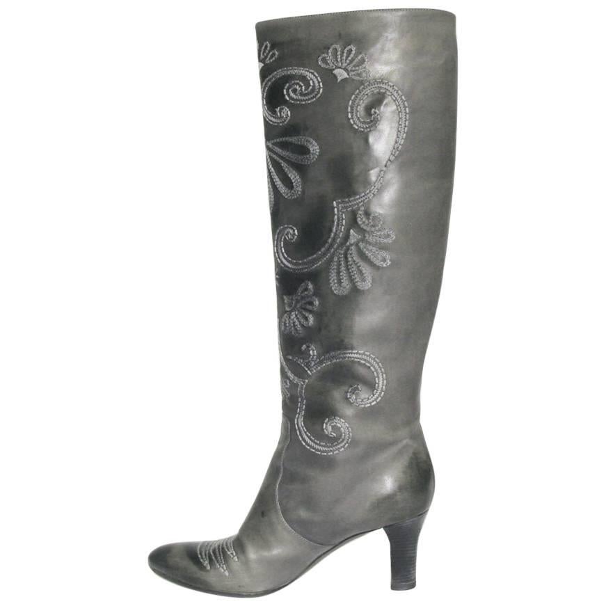 BOTTEGA VENETA Heel Boots in Gray Leather with Embroideries Size 38.5EU