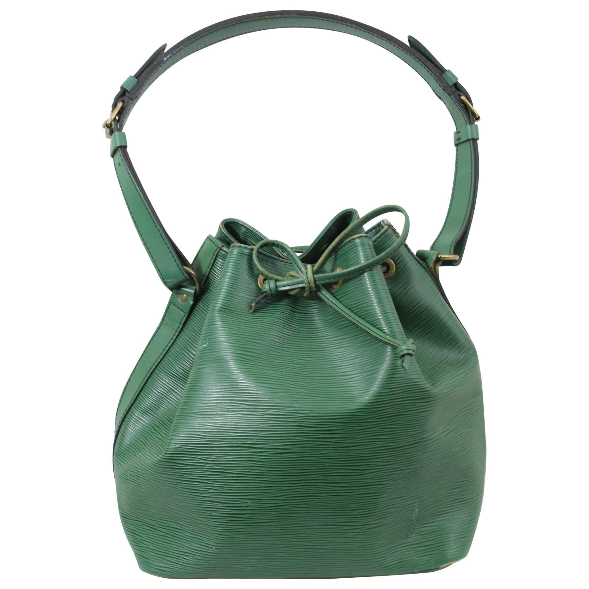 Louis Vuitton Vintage Noe Large Green Epi Leather Shoulder Bag For
