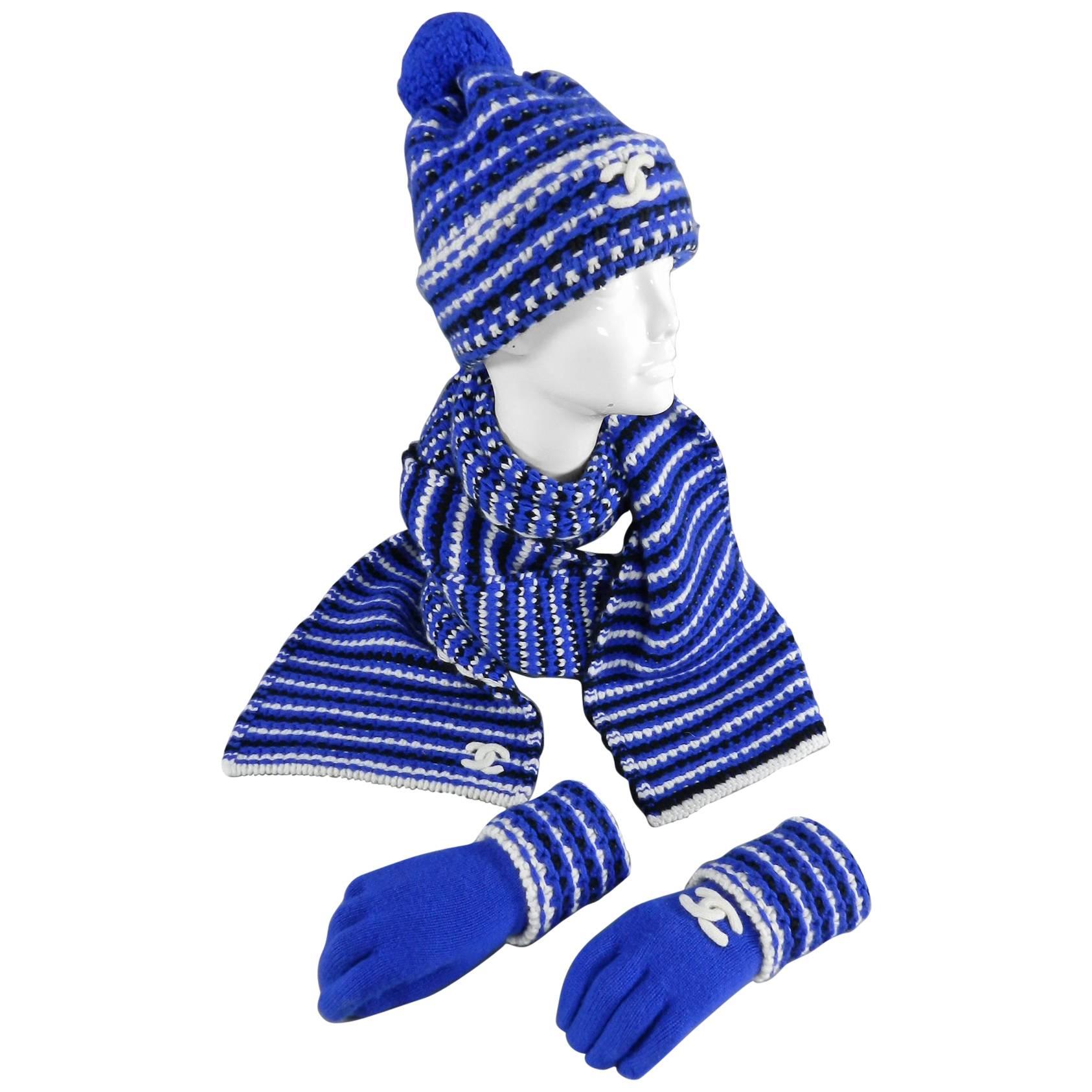 Chanel Fall 2014 Supermarket Blue and White Cashmere Knit Scarf Hat Gloves Set