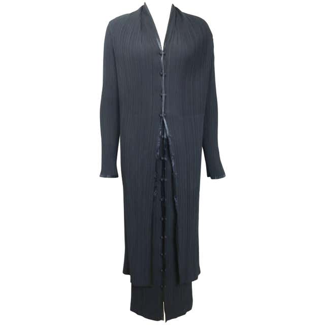 Issey Miyake Black Pleated Shawl Neck Jacket For Sale at 1stDibs ...