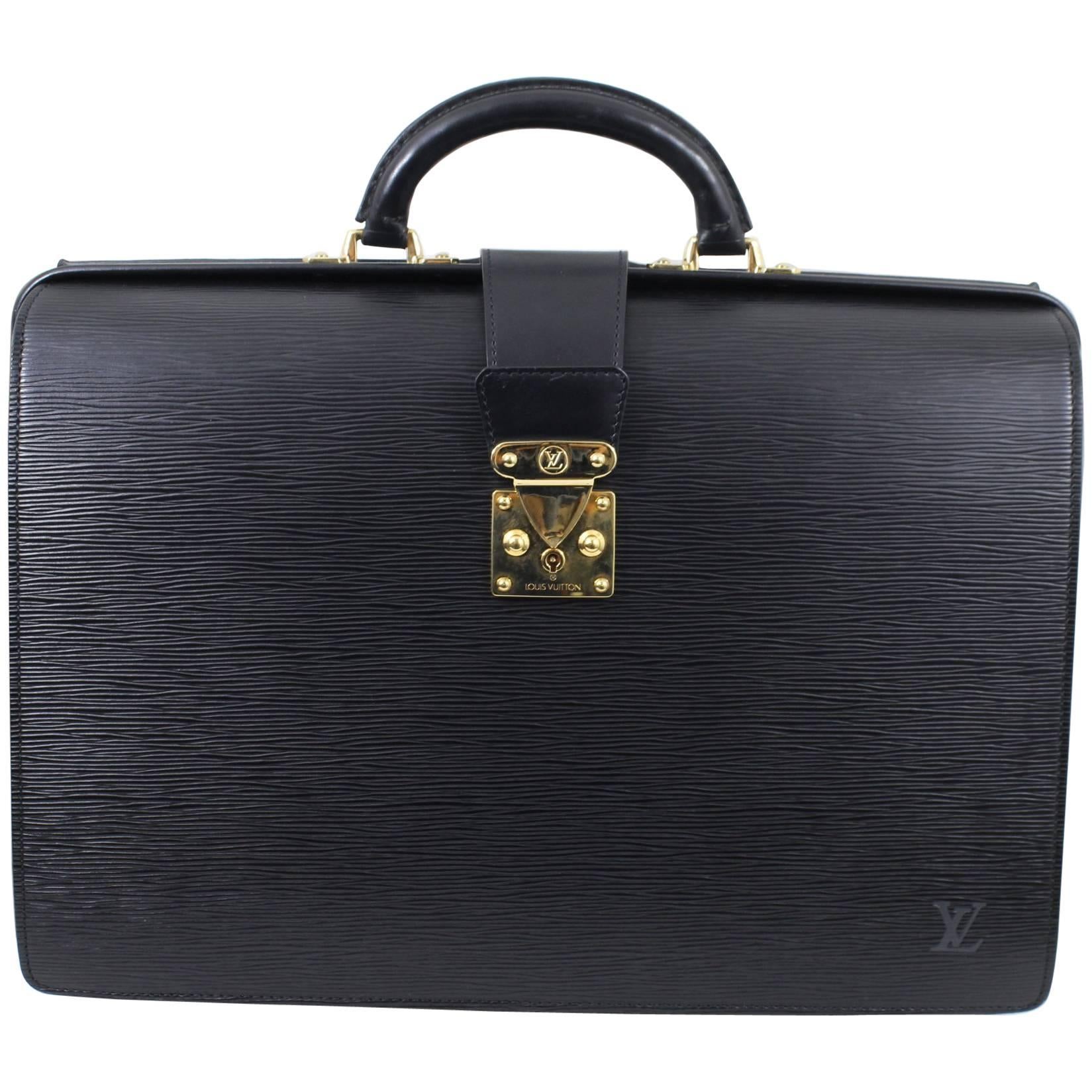 Vintage 1998 Louis Vuitton "Fermoir" Briefcase in Black Epi Leather