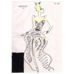 Der Schnitt eines hochgeschlossenen Kleides mit tiefem Saum und angehängtem Stoffmuster von Givenchy