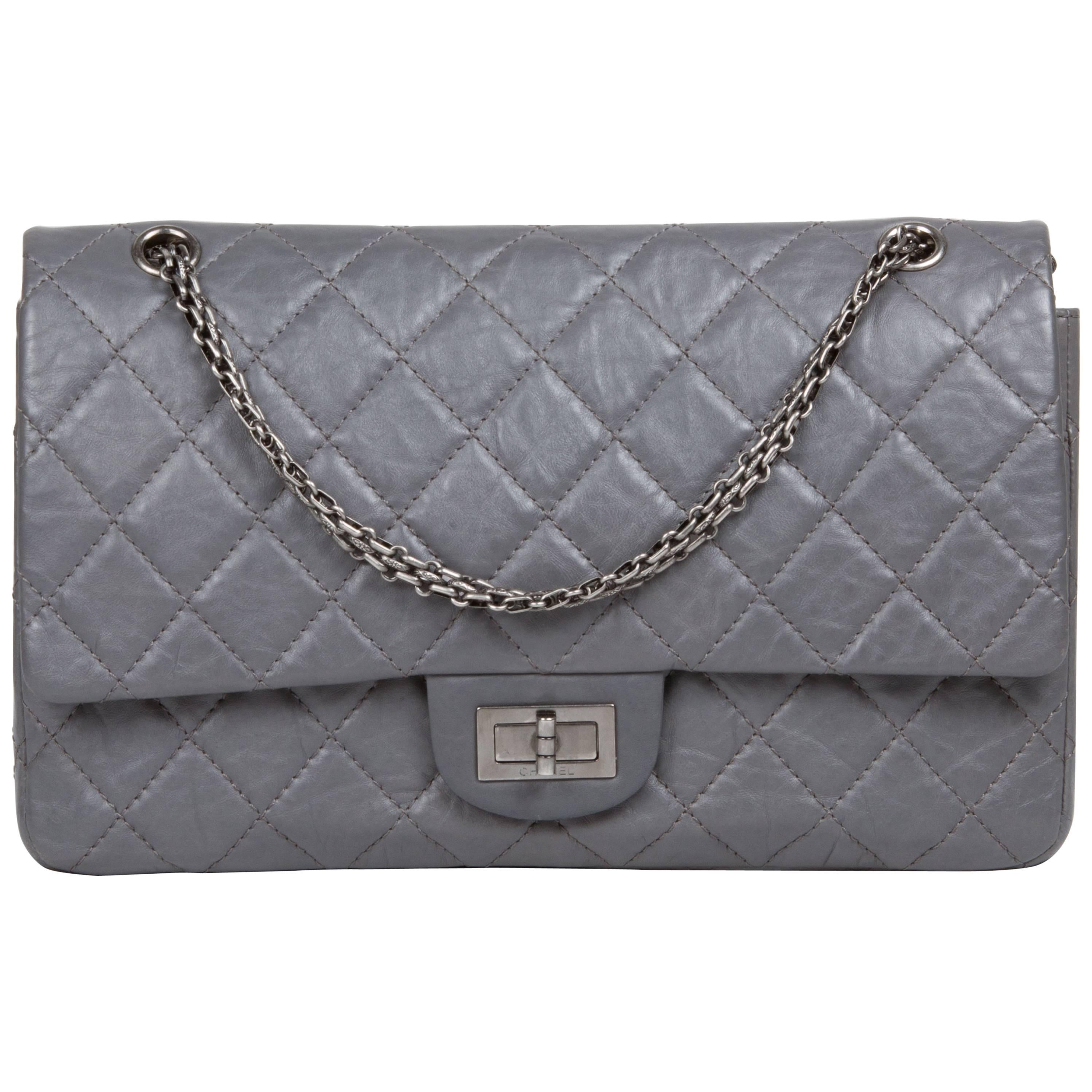 Chanel Reissue 227  Grey Leather Pristine Conditions For Sale