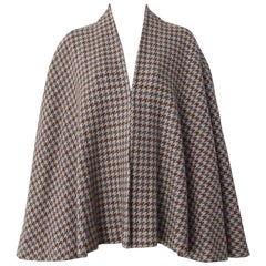 Hermès Vintage Mantle Poncho Coat Cape Wrap Houndstooth Pattern Wool