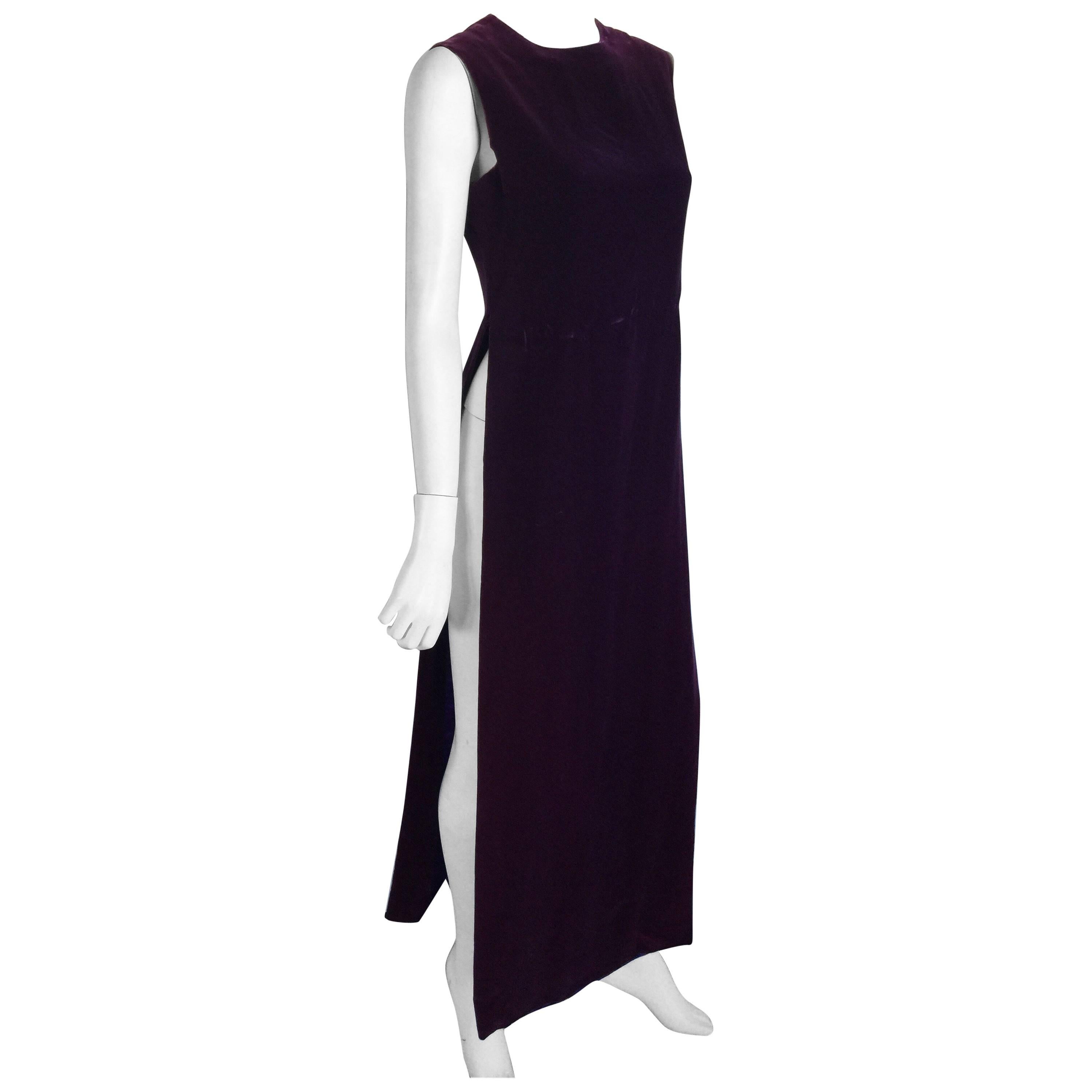 Pierre Cardin purple velvet side slit caftan For Sale