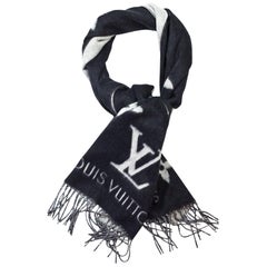 Louis Vuitton Black & Grey Monogram Reykjavik Cashmere Scarf