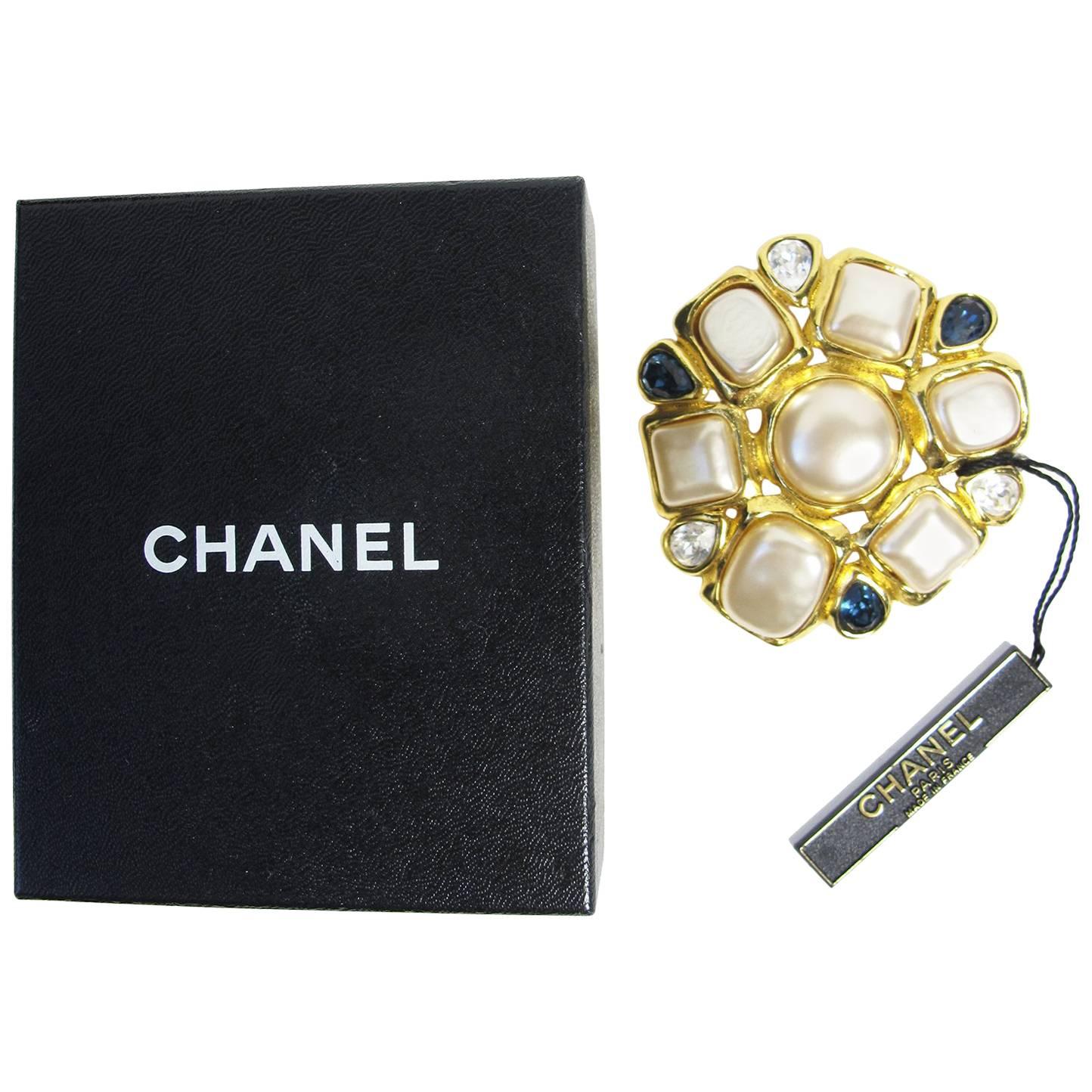 Chanel Faux Pearl and Gripoix Large Brooch