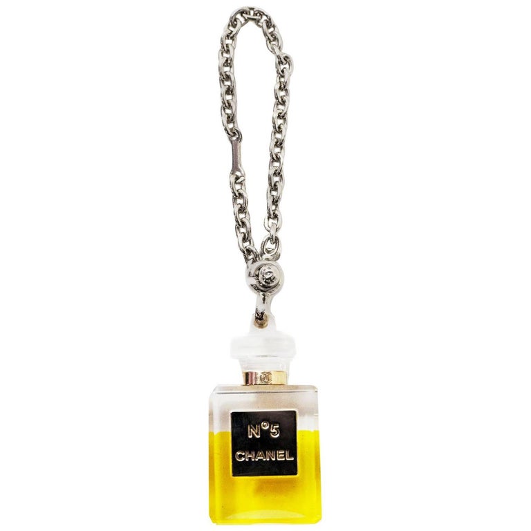 Chanel No 5 Charm 