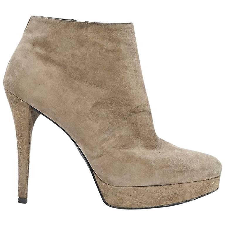 stuart weitzman tan suede boots
