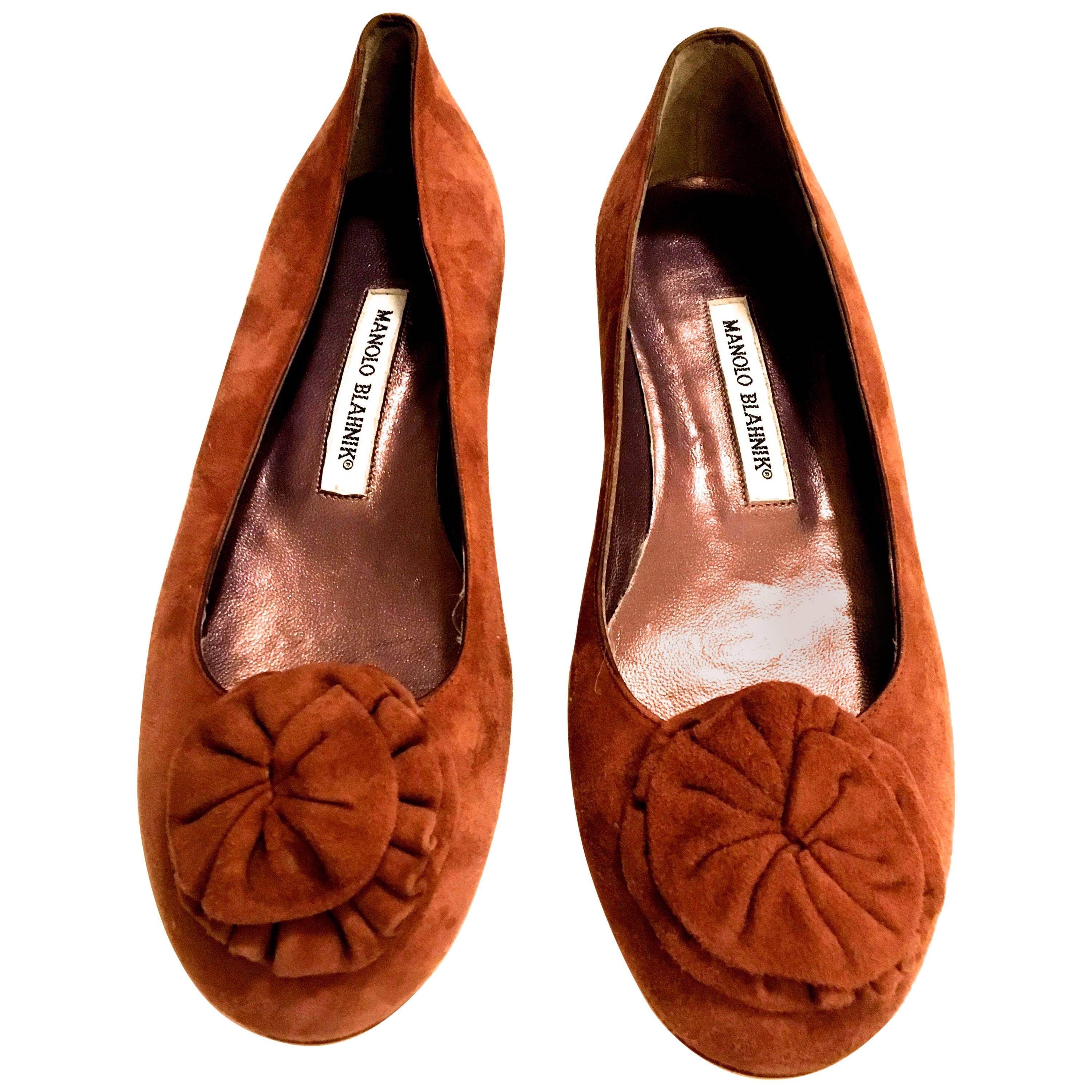 Manolo Blahnik New Flat Shoes Suede with Flower Size 38 For Sale