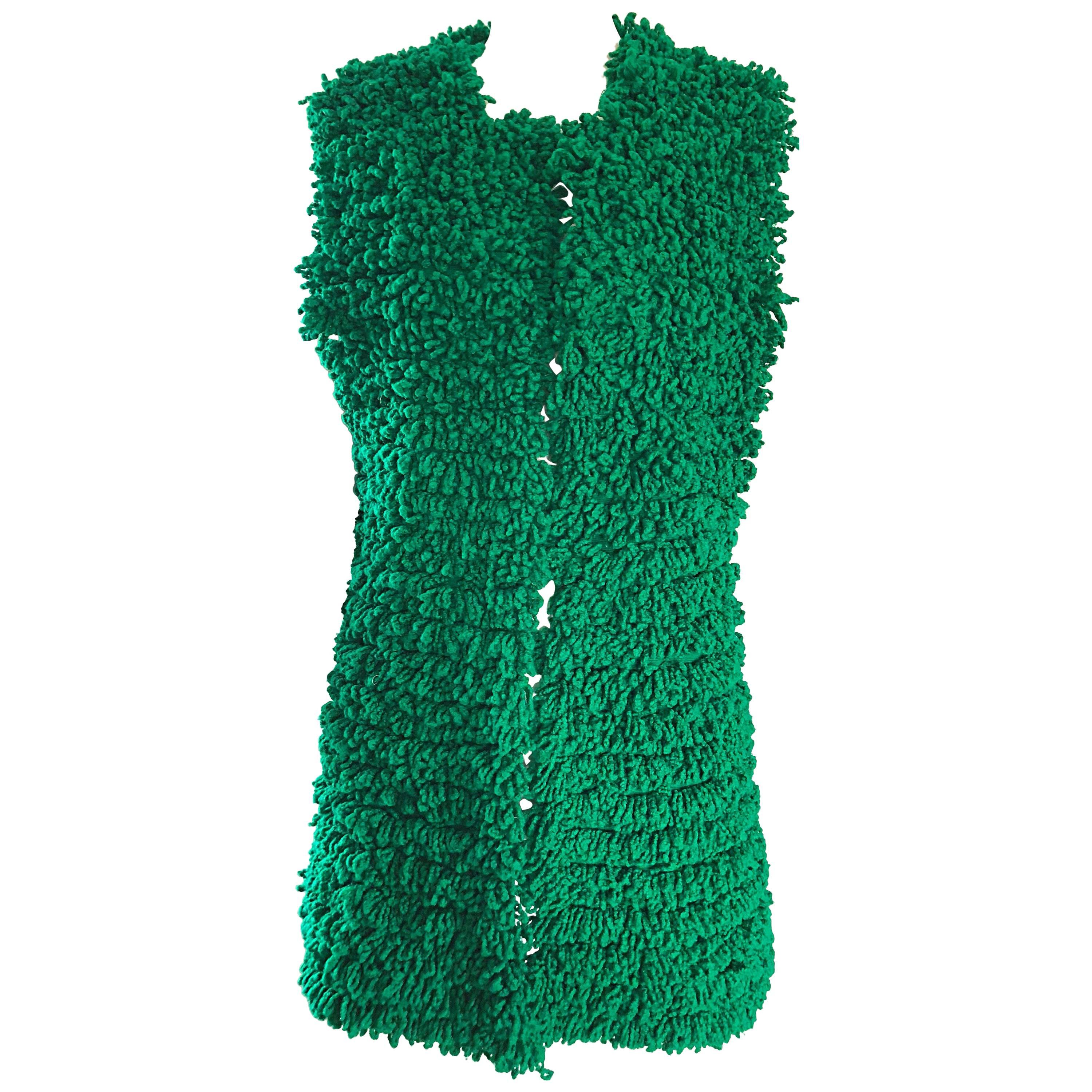 1970s Di Costa Kelly Emerald Green Shag Carpet Sleeveless Vintage 70s Wool Vest For Sale