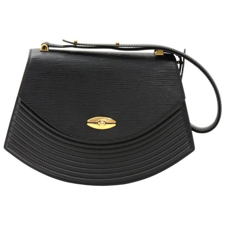Louis Vuitton Pochette Shoulder Bag Black Bags & Handbags for Women for  sale