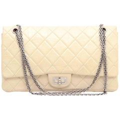 Chanel Jumbo Classic Lambskin Maxi Single Flap Bag (SHG-eYSHRc) – LuxeDH