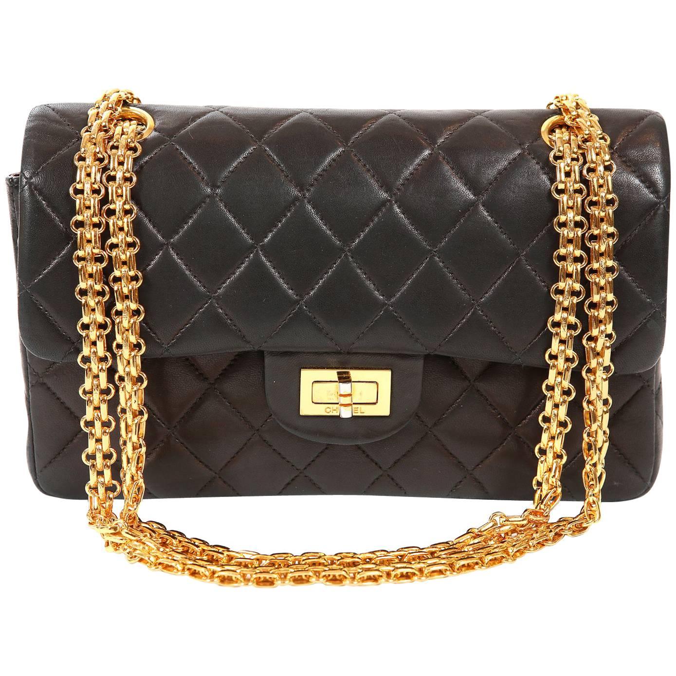 Chanel Black Lambskin 2.55 Reissue Medium Flap Bag with Gold Hardware For Sale