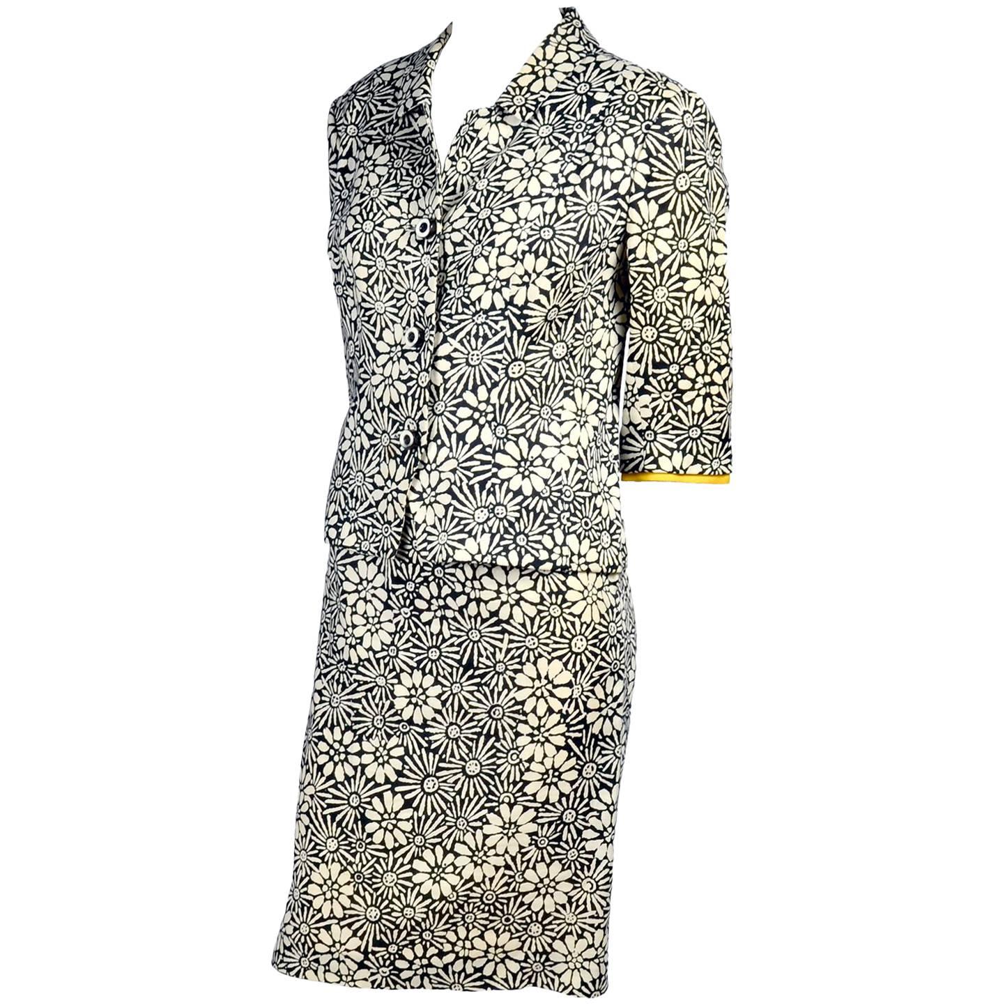 Bullocks Wilshire 1960s Skirt Suit in Floral Linen Print W Marigold Yellow Trim