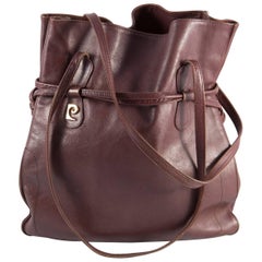 Pierre Cardin - Grand sac seau en cuir bordeaux