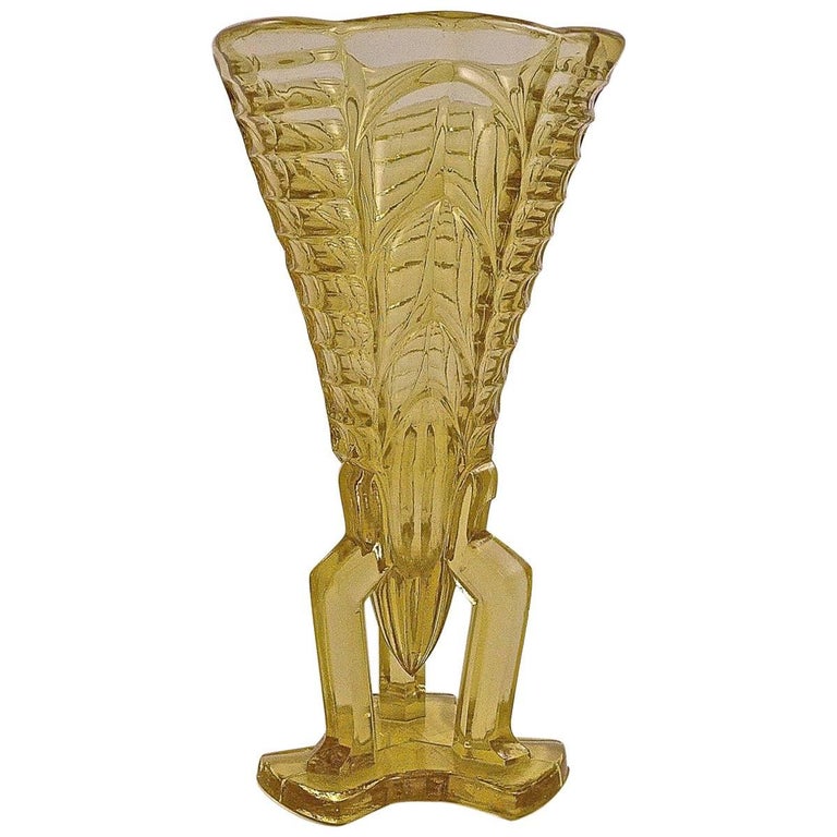 1930s Yellow Art Deco Pressed Glass Vase For Sale at 1stdibs