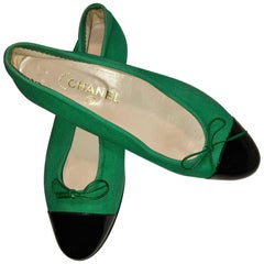 Chanel Cap toe ballet flats in box Sz 40