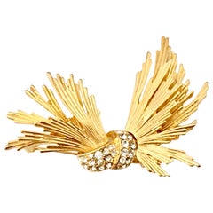 swarovski crystal brooches sale 20th Century Art Deco Style Gold
Swarovski Crystal Brooch