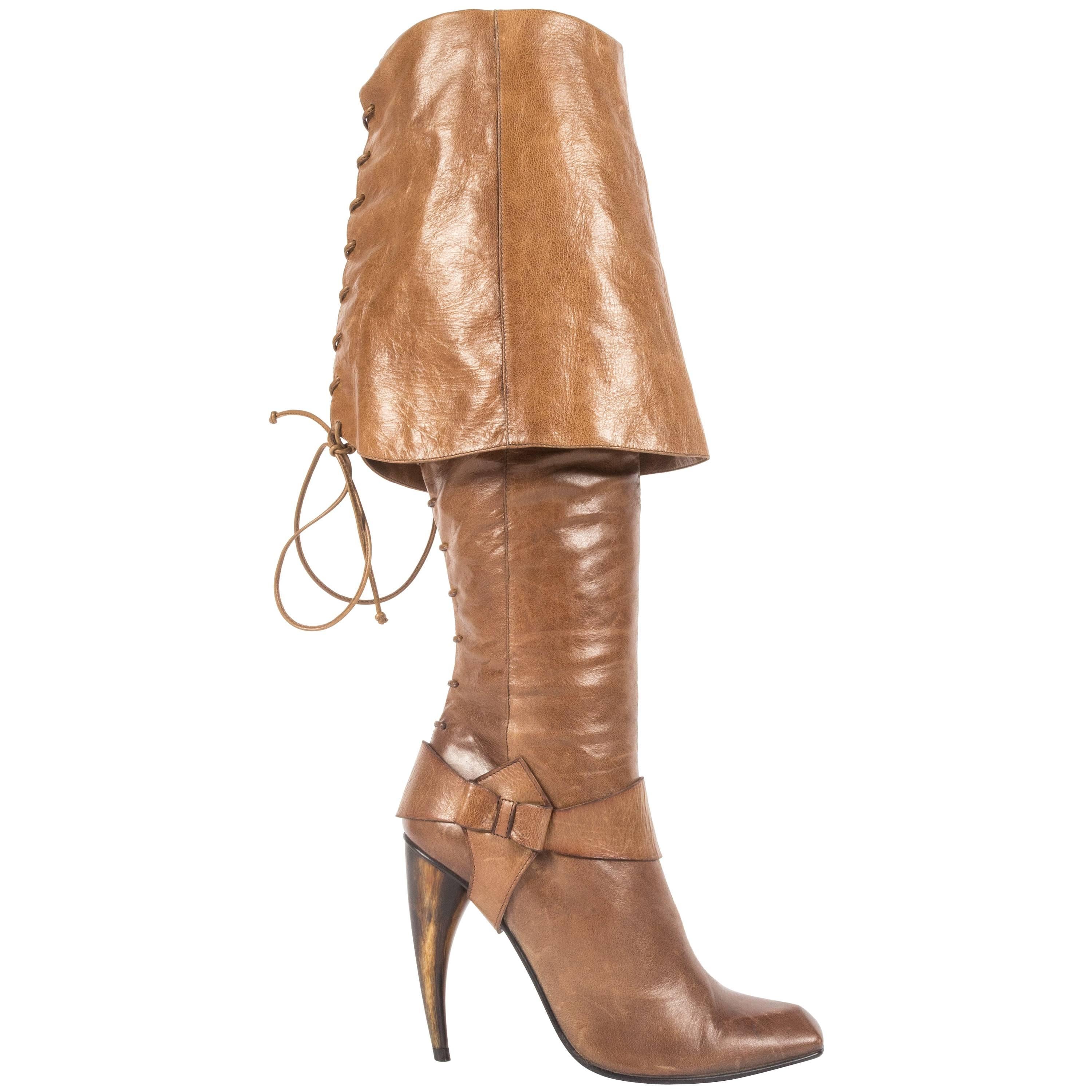 Alexander McQueen Spring-Summer 2003 tan leather turn over boots with horn heel