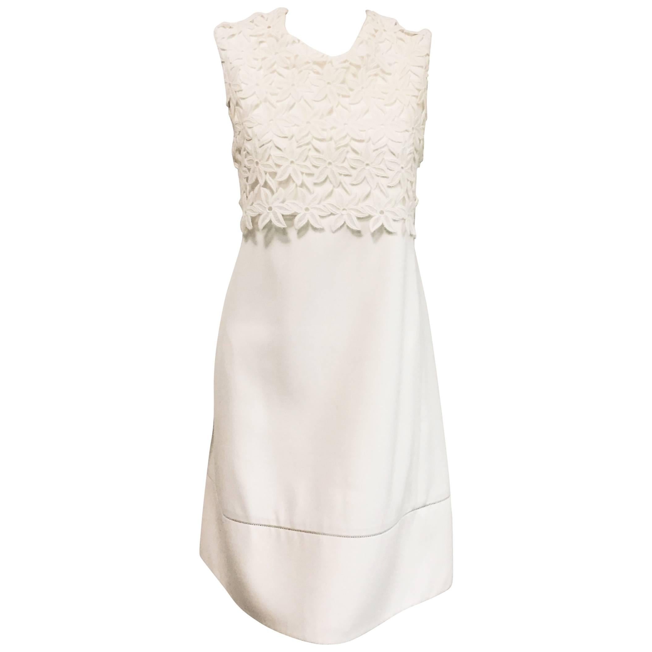 Classic Chloe Floral Lace Sleeveless White Cotton Dress For Sale