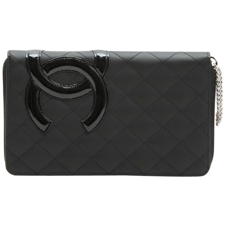 CHANEL Wallet in Black Quilted Smooth Leather