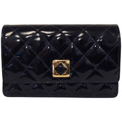 Chanel Black Patent Diamond Quilted Clutch Bag With Gold Tone Hardware, 1990s 