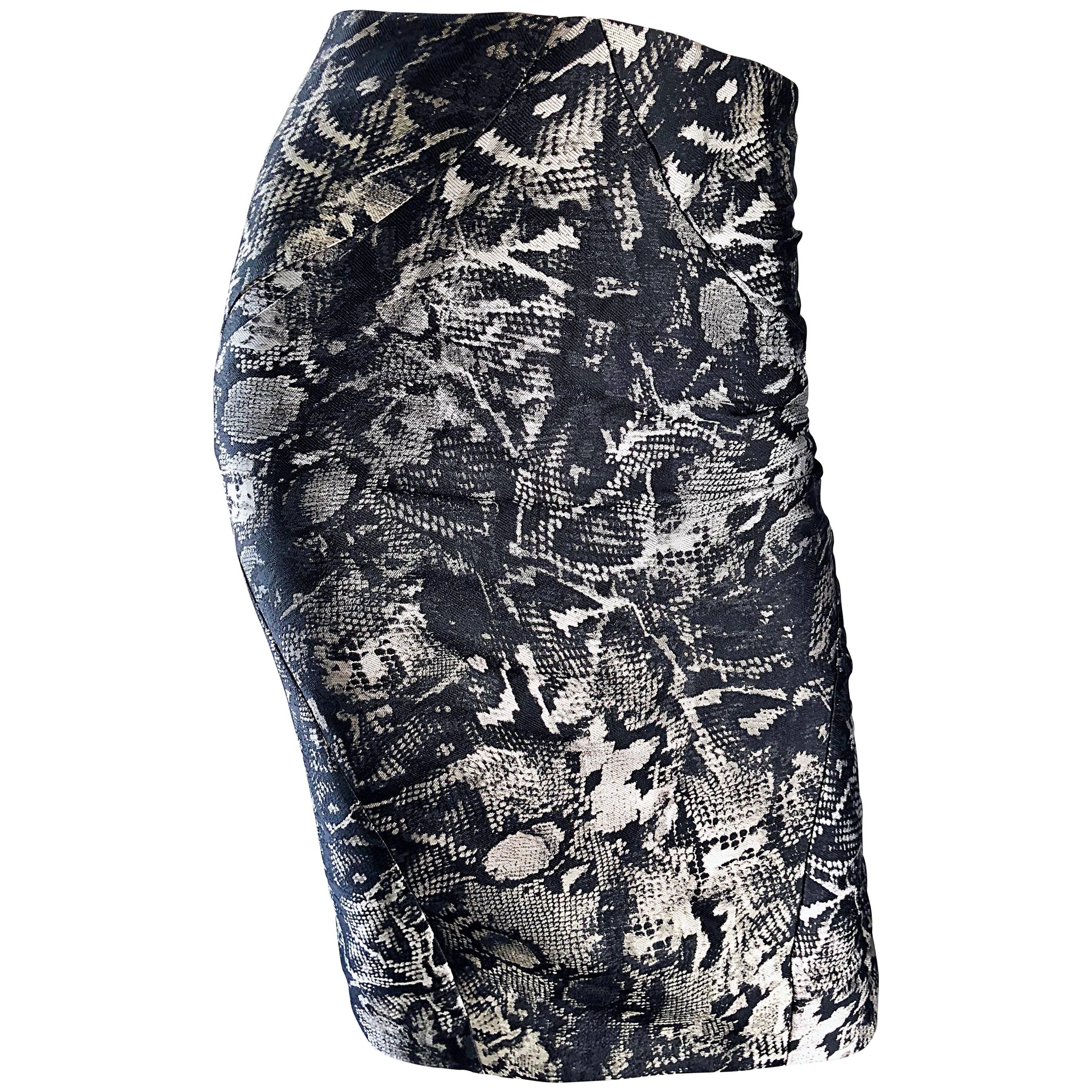 Zac Posen Y2K New Black White Silver Snake Print Silk High Waisted Pencil Skirt For Sale