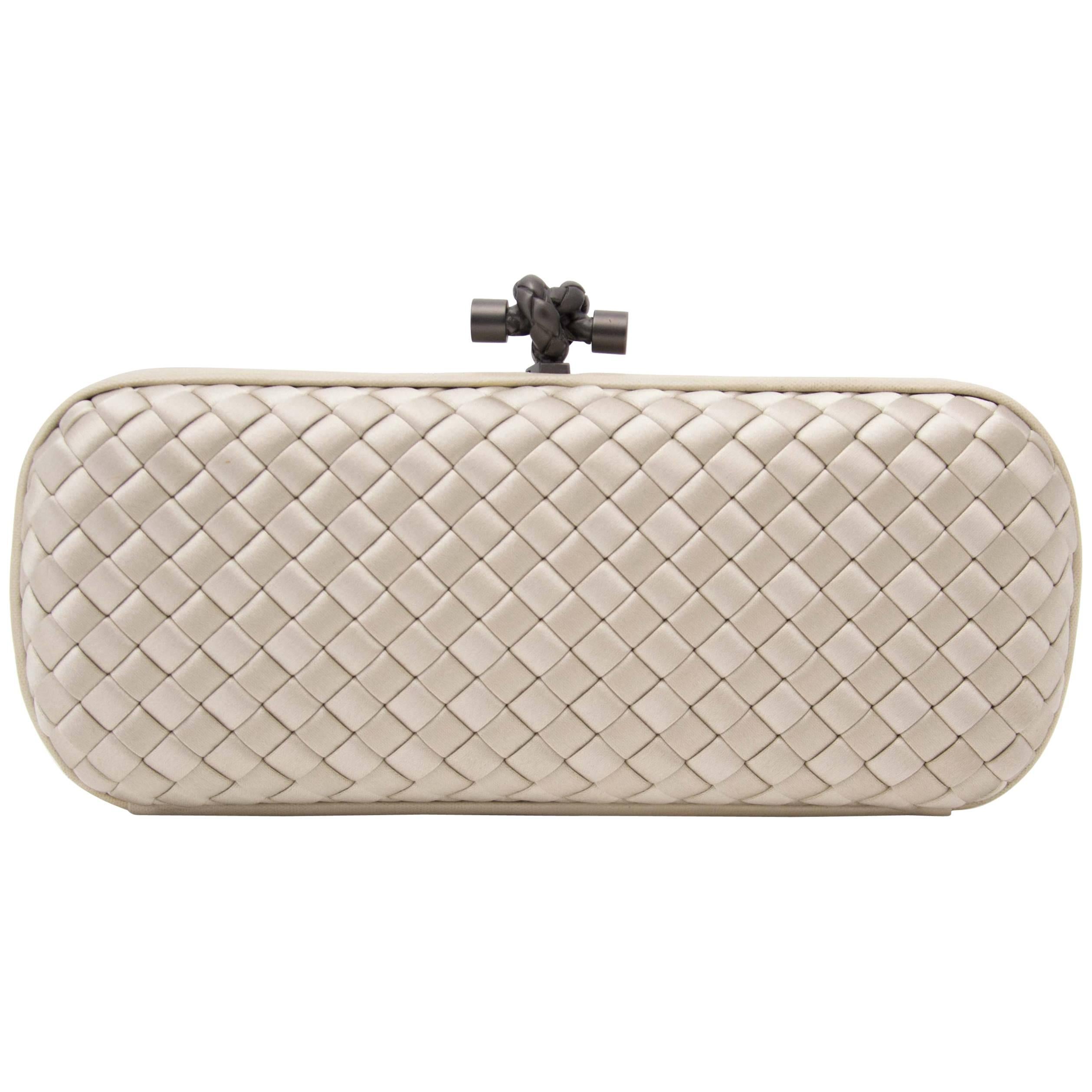 Bottega Veneta Satin Intreccio Impero Ayers Stretch Knot Grey Clutch at  1stDibs | bottega veneta beige clutch