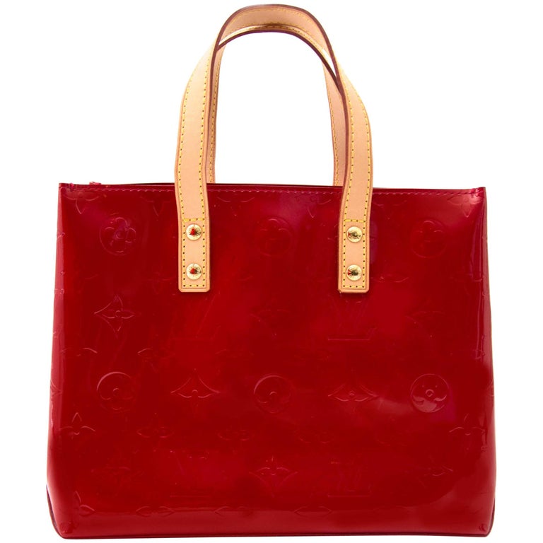 Tote w leather tote Louis Vuitton Red in Leather - 32209174