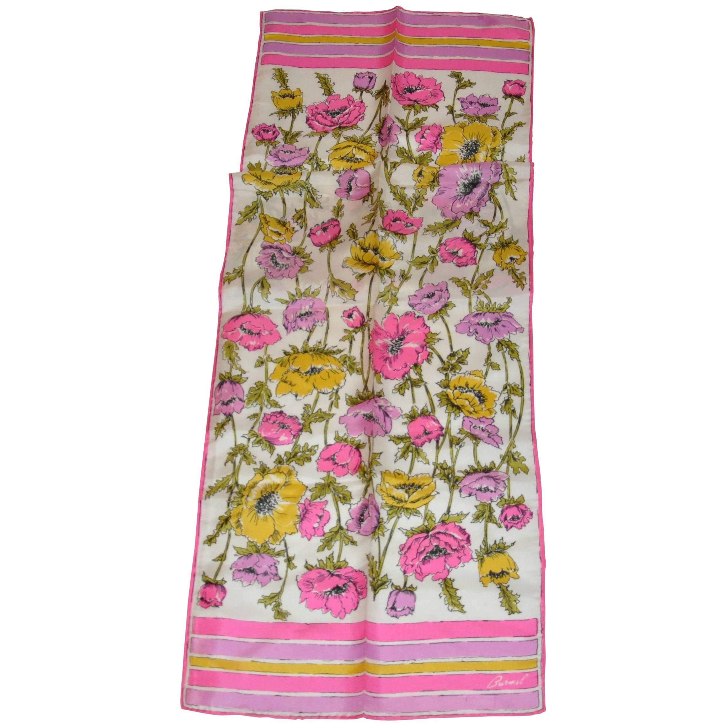 Écharpe en soie multicolore à motif floral « Flora » de Burmel en vente
