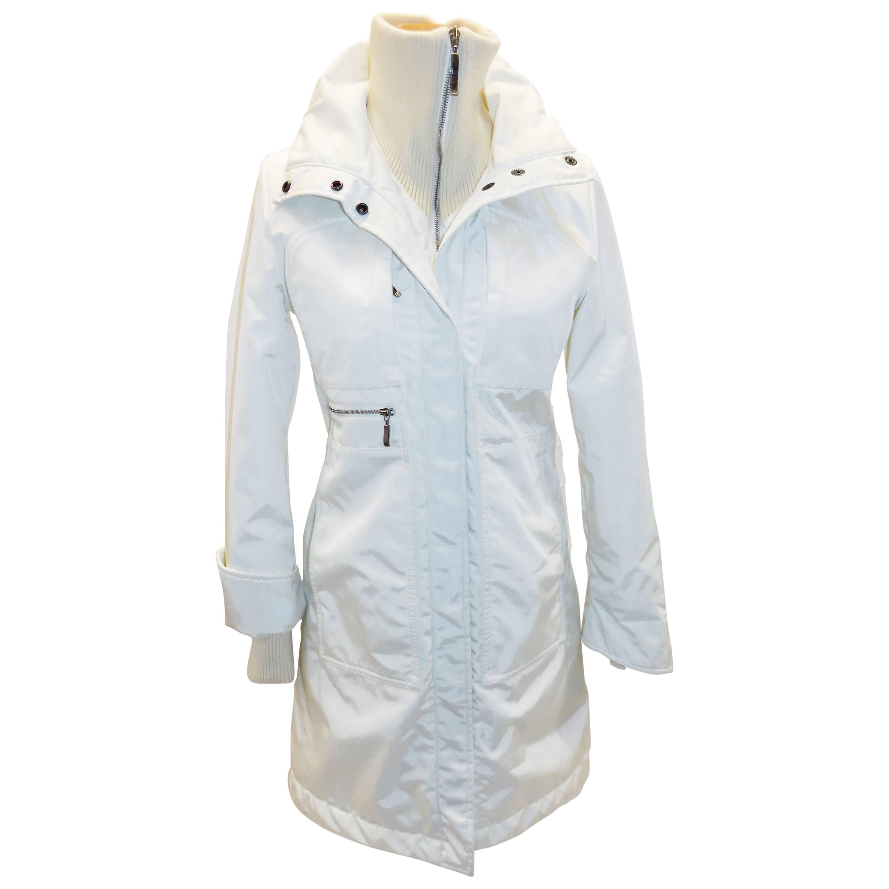 Postcard  white ski  puffer coat jacket sz 0