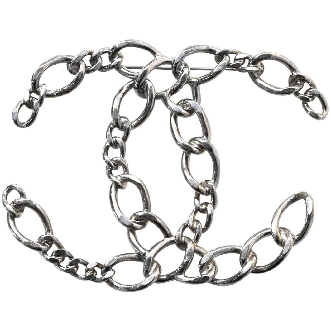 Chanel 2006 Silvertone Chain-Link Large CC Brooch Pin