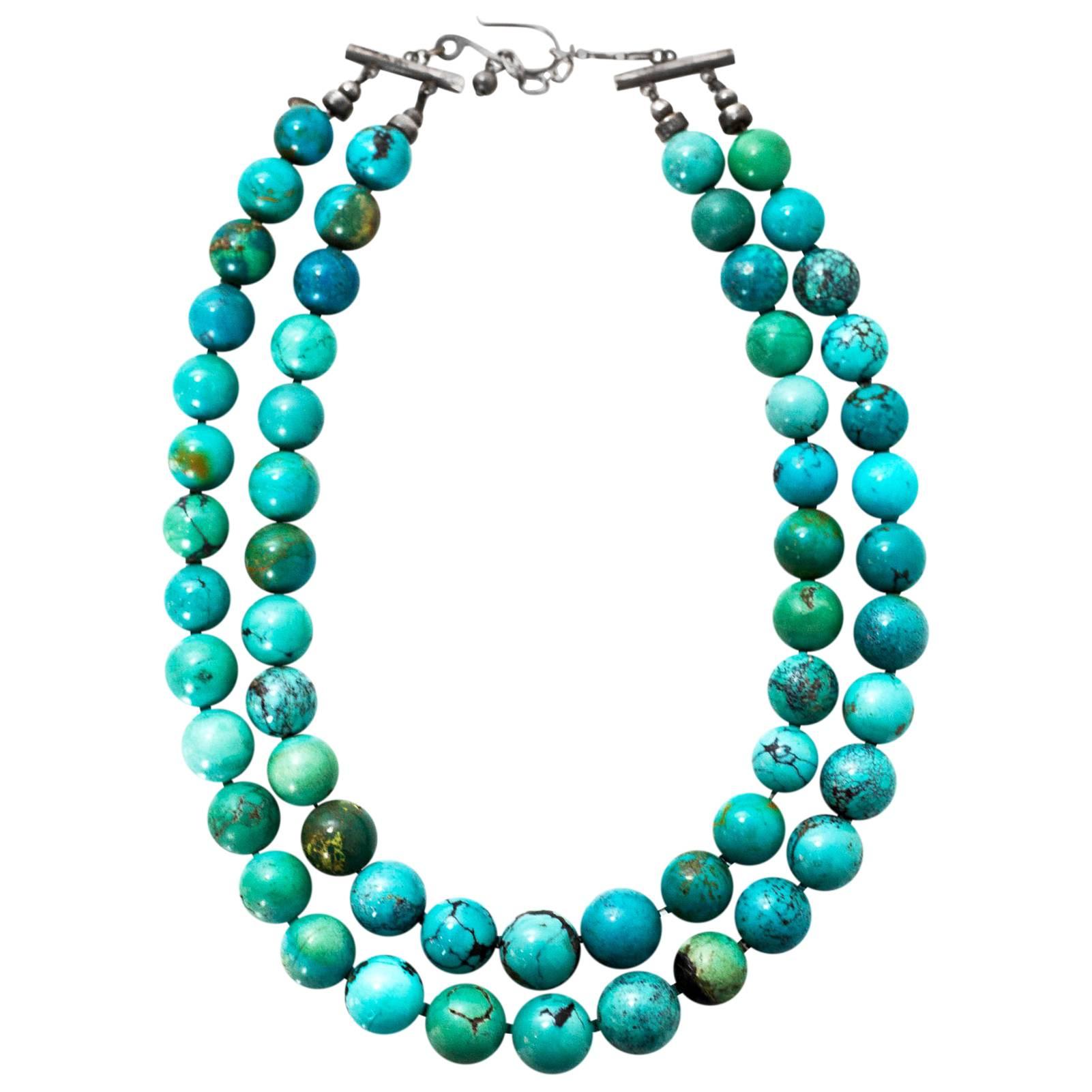 Turquoise Beaded Necklace with Silvertone Clasp