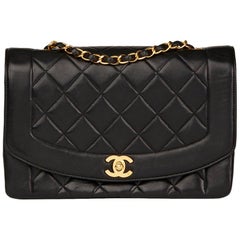 1990s Chanel Black Quilted Lambskin Vintage Medium Diana Classic Single Flap Bag