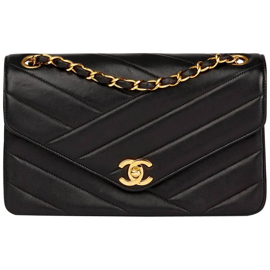 Chanel Black Chevron Quilted Lambskin Vintage Classic Single Flap Bag 