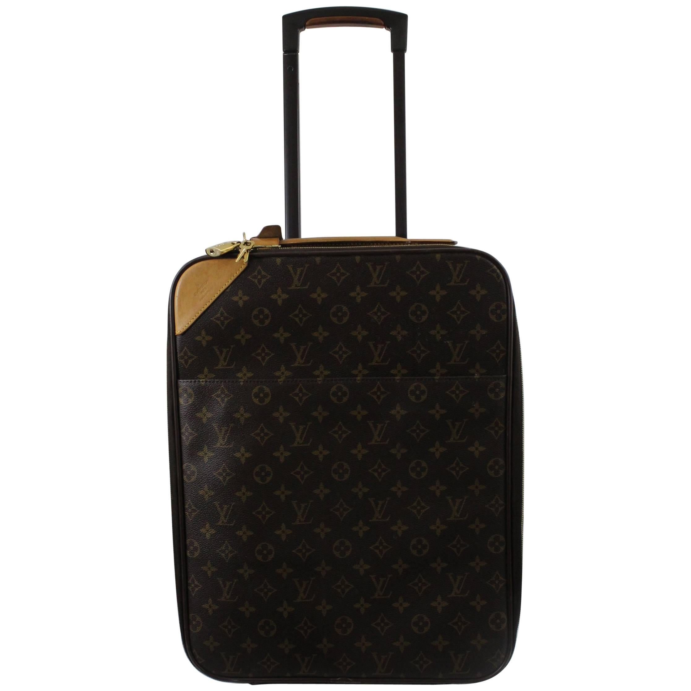 Louis Vuitton 48H cabin Suitcase in Monogram Canvas