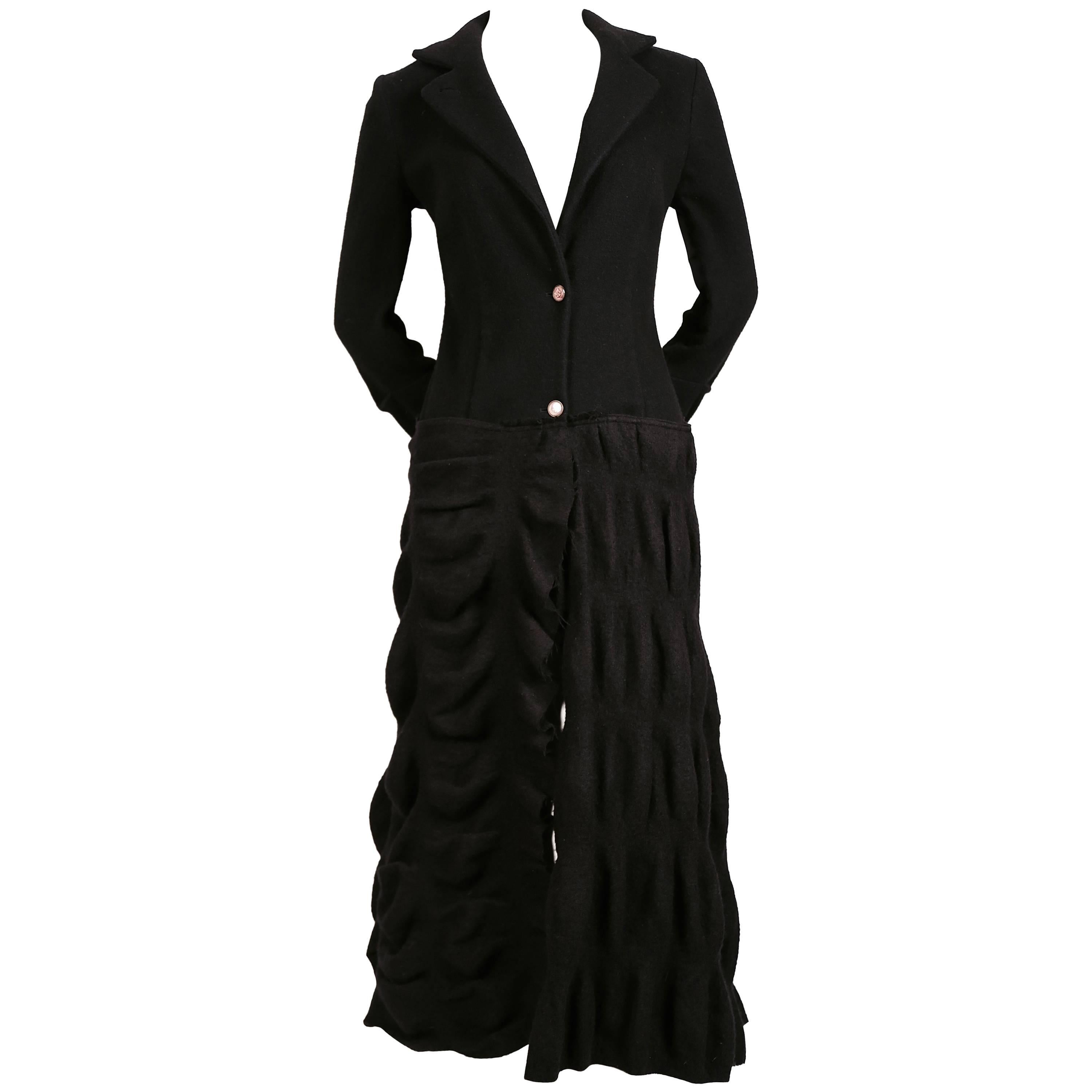 black coat with puckered wool fabric 