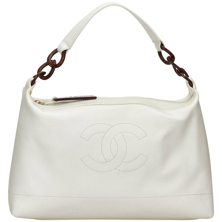 Chanel White Caviar Leather Handbag For Sale at 1stdibs