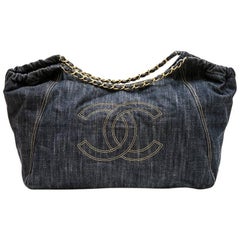 CHANEL Bag in Blue Denim Fabric with Beige Stitching