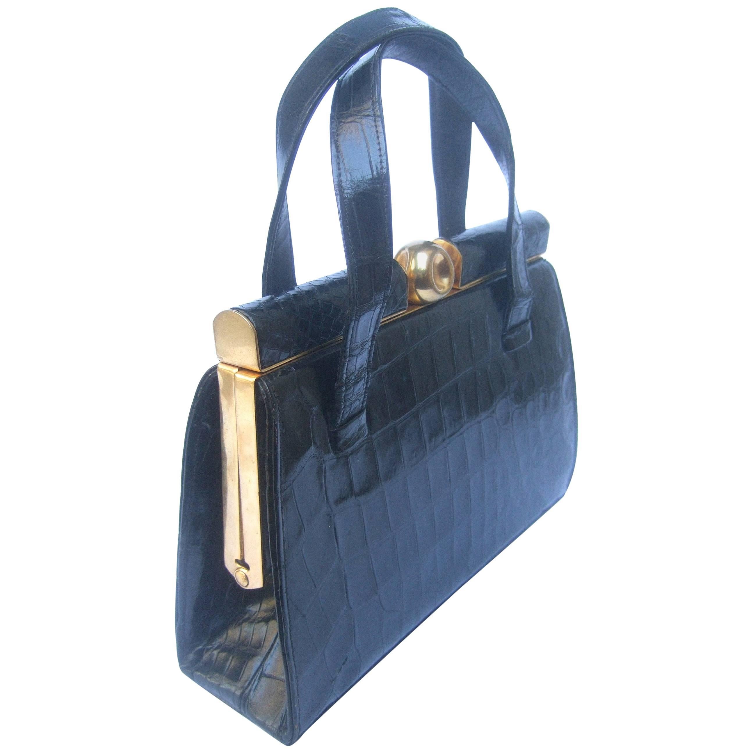 Sleek Ebony Alligator Vintage Handbag c 1950s  For Sale